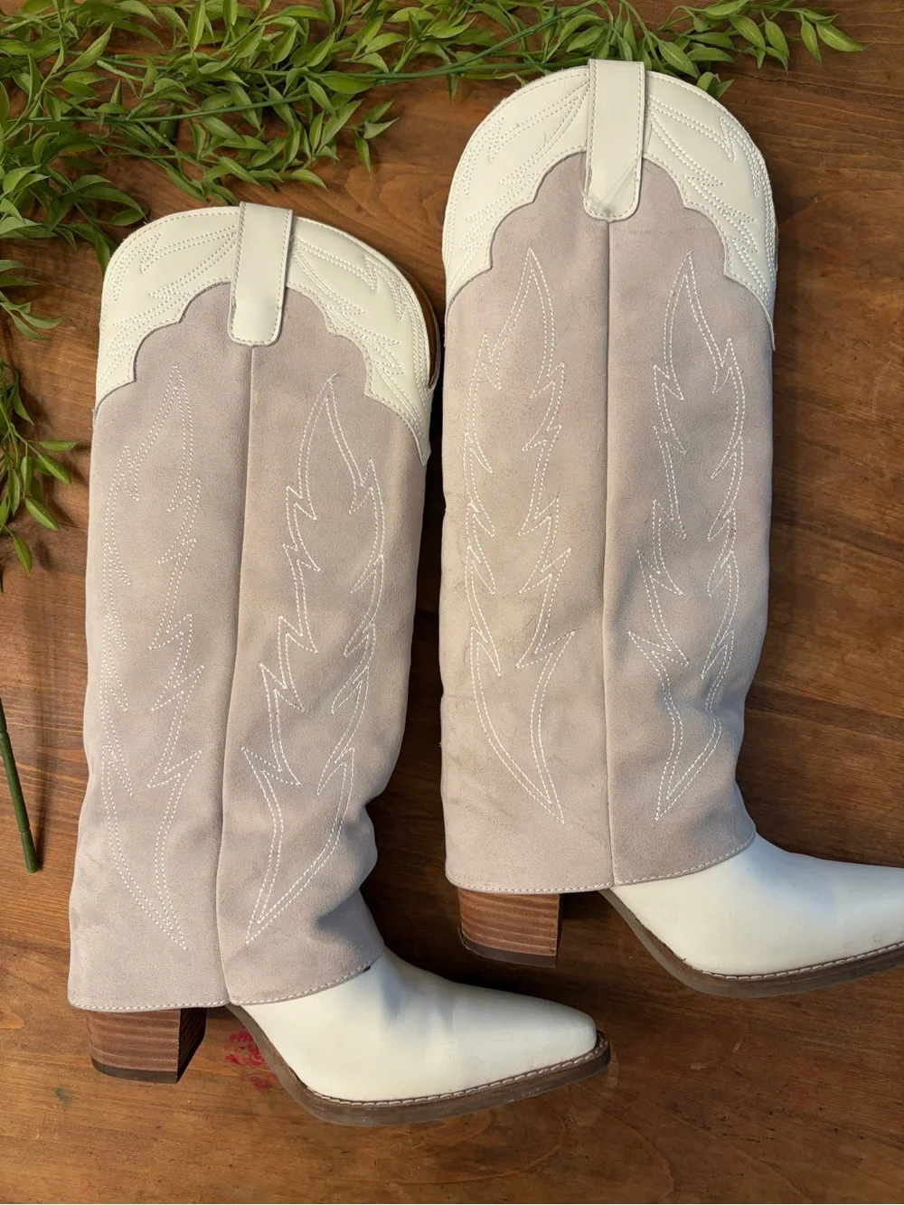 DINGO boots